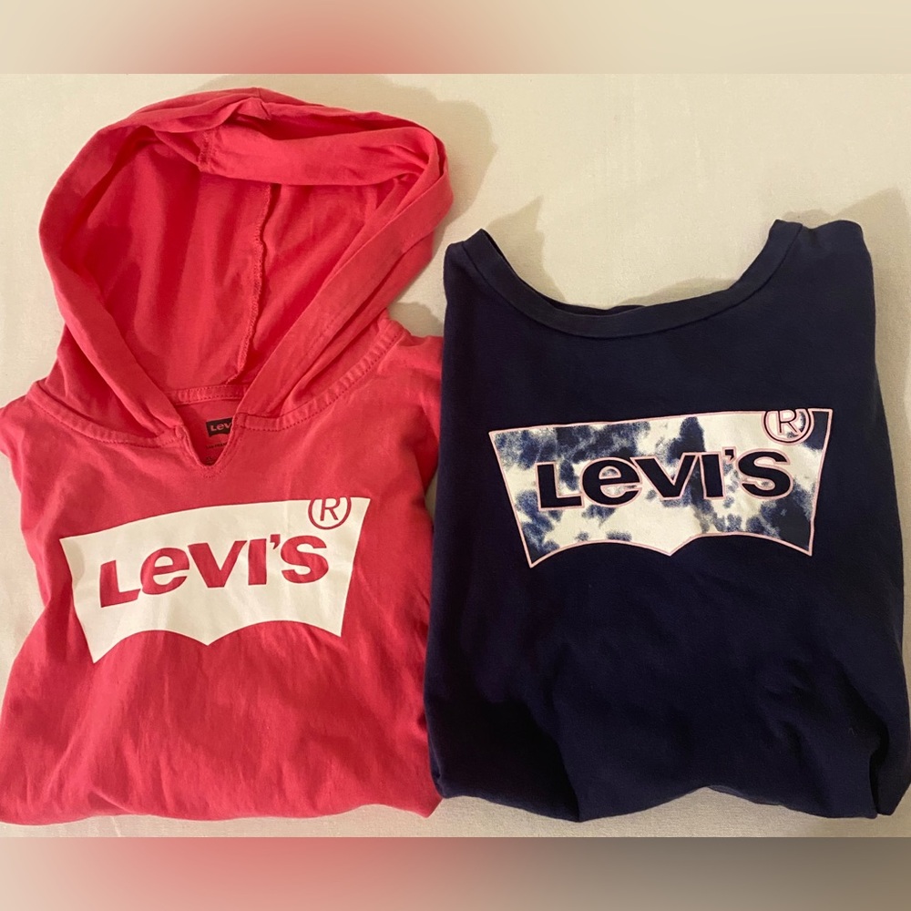 Levi’s Crop Tops Girl’s Size XL & M10-12